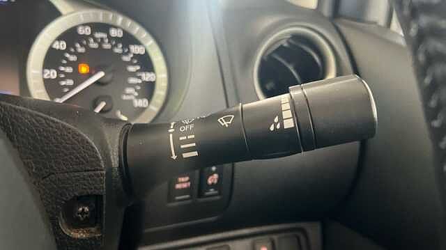 Nissan Navara NAVARA Double Cab Pick Up N-Guard 2.3dCi 190 TT 4WD Auto