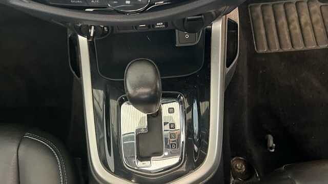 Nissan Navara NAVARA Double Cab Pick Up N-Guard 2.3dCi 190 TT 4WD Auto