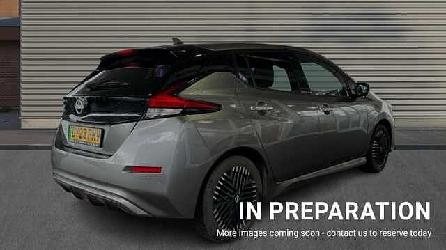 Nissan LEAF LEAF 110kW N-Connecta 39kWh 5dr Auto