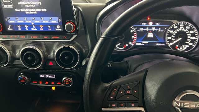 Nissan Juke 1.0 DiG-T 114 N-Connecta 5dr