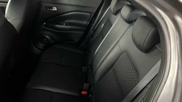 Nissan Juke 1.0 DiG-T 114 N-Connecta 5dr