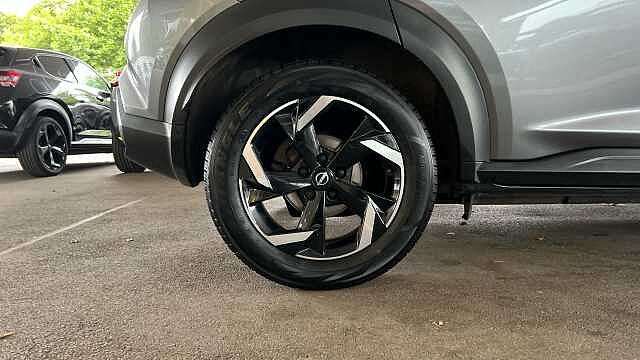 Nissan Juke 1.0 DiG-T 114 N-Connecta 5dr