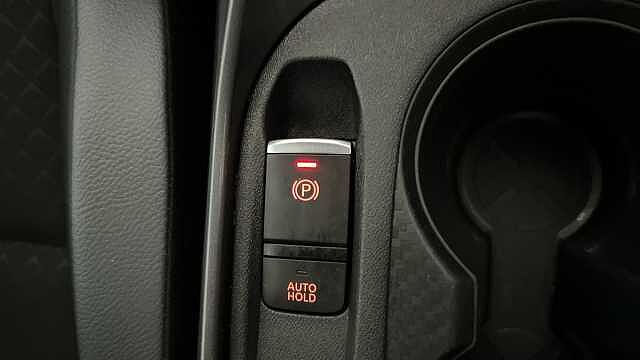 Nissan Juke 1.0 DiG-T 114 N-Connecta 5dr