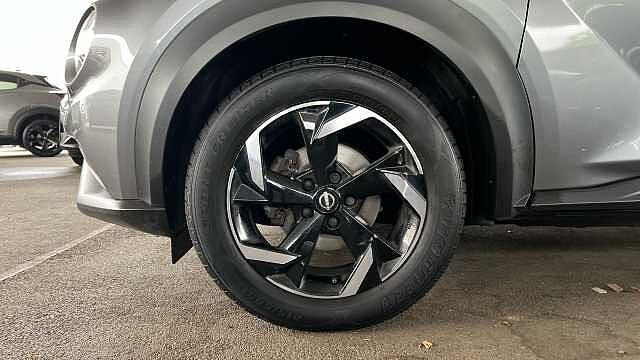 Nissan Juke 1.0 DiG-T 114 N-Connecta 5dr