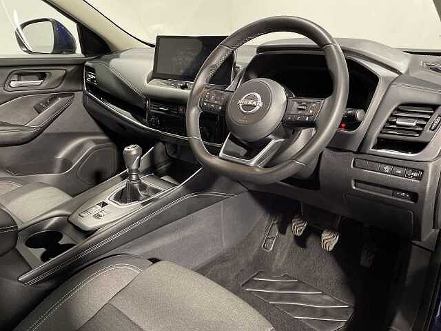 Nissan Qashqai 1.3 DiG-T MH N-Connecta 5dr