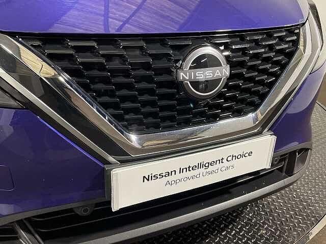 Nissan Qashqai 1.3 DiG-T MH N-Connecta 5dr