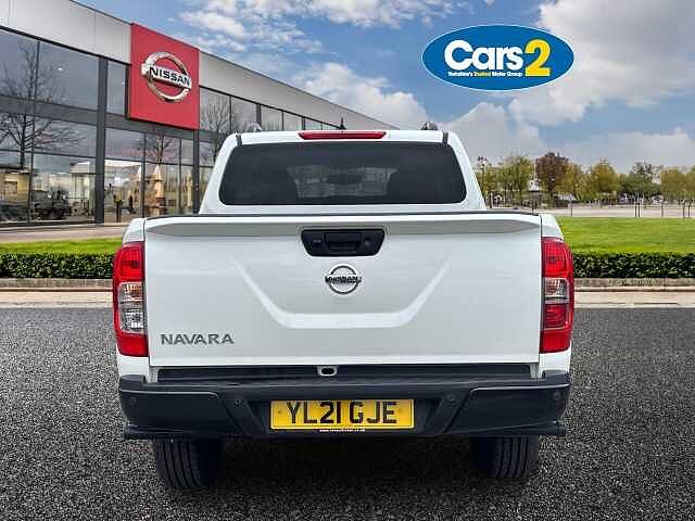 Nissan Navara Double Cab Pick Up N-Guard 2.3dCi 190 TT 4WD Auto