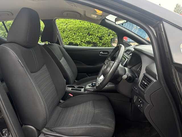 Nissan LEAF 110kW Acenta 39kWh 5dr Auto