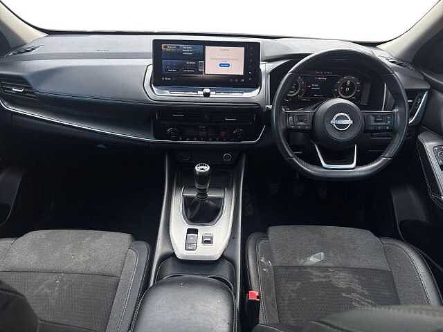 Nissan Qashqai 1.3 DiG-T MH N-Connecta 5dr