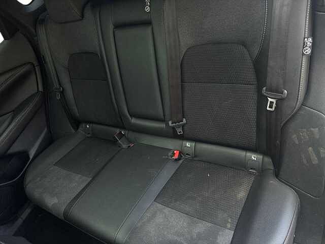 Nissan Qashqai 1.3 DiG-T MH N-Connecta 5dr