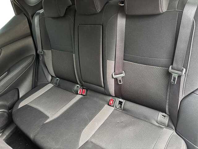 Nissan Qashqai 1.3 DiG-T N-Connecta 5dr