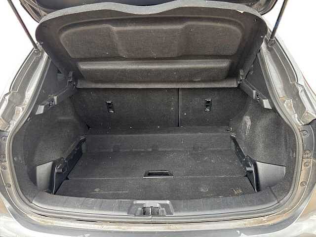 Nissan Qashqai 1.3 DiG-T N-Connecta 5dr