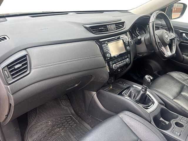 Nissan X-Trail 1.7 dCi Tekna 5dr