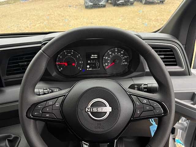 Nissan Interstar SLK 200 2dr