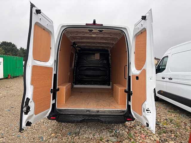 Nissan Interstar SLK 200 2dr