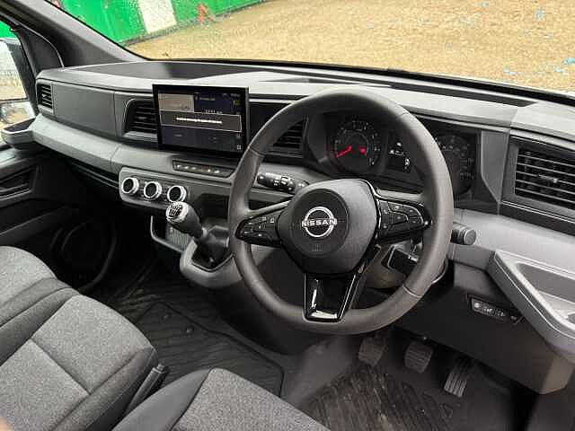 Nissan Interstar SLK 200 2dr