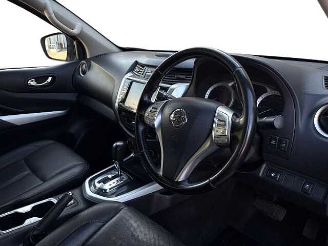 Nissan Navara Double Cab Pick Up Tekna 2.3dCi 190 TT 4WD Auto