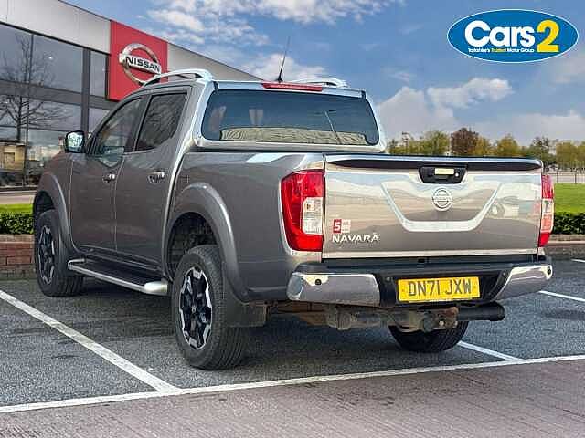 Nissan Navara Double Cab Pick Up Tekna 2.3dCi 190 TT 4WD Auto