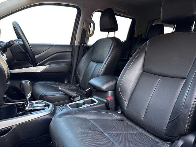 Nissan Navara Double Cab Pick Up Tekna 2.3dCi 190 TT 4WD Auto