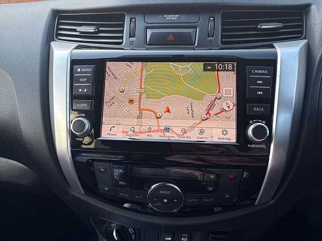 Nissan Navara Double Cab Pick Up Tekna 2.3dCi 190 TT 4WD Auto