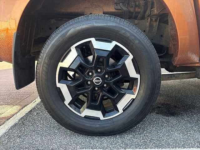 Nissan Navara Double Cab Pick Up Tekna 2.3dCi 190 TT 4WD Auto