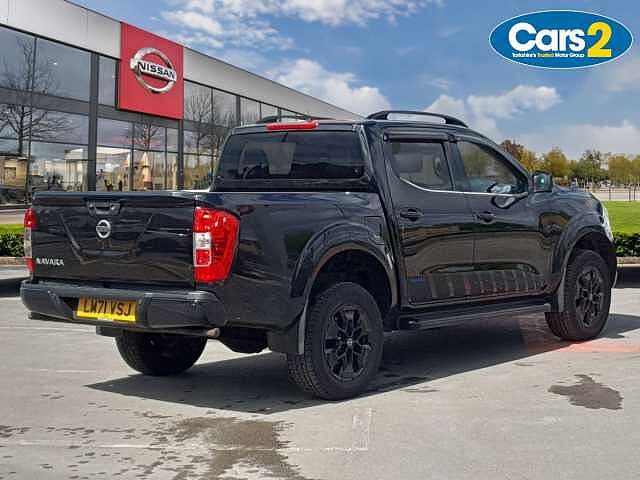 Nissan Navara Double Cab Pick Up N-Guard 2.3dCi 190 TT 4WD Auto