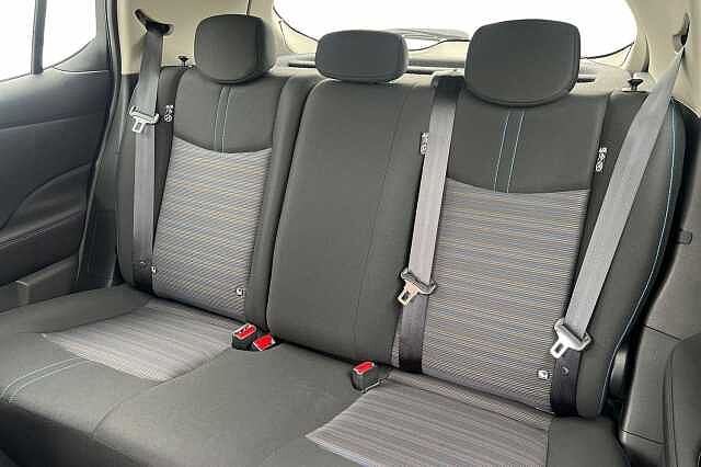 Nissan LEAF 110kW N-Connecta 39kWh 5dr Auto