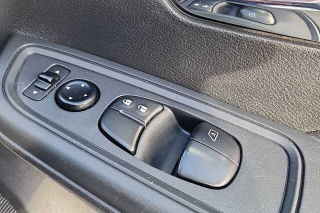 Nissan Micra 1.0 IG-T 92 Acenta 5dr