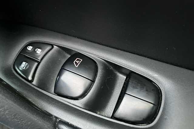 Nissan X-trail Station Wagon 1.7 dCi Tekna 5dr 4WD