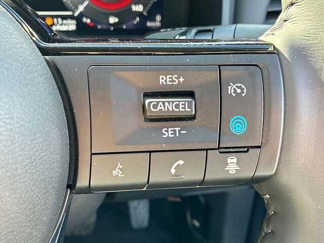 Nissan X-TRAIL E-Power 204 Xtronic N-Connecta