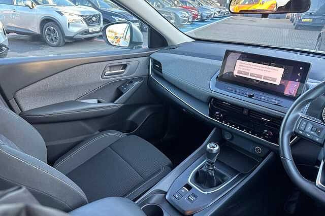 Nissan Qashqai 1.3 DiG-T MH Acenta Premium 5dr