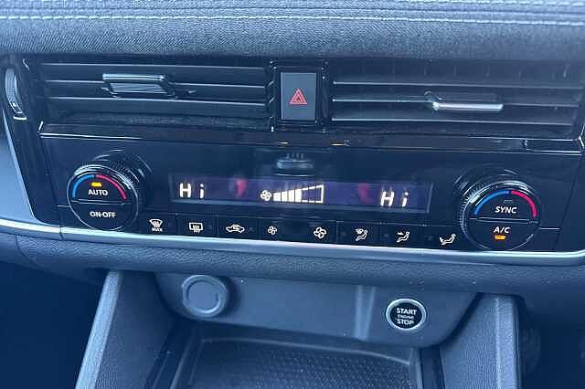 Nissan Qashqai 1.3 DiG-T MH Acenta Premium 5dr