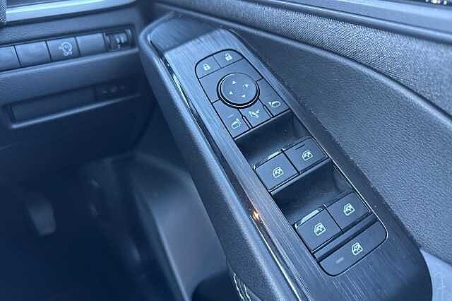 Nissan Qashqai 1.3 DiG-T MH Acenta Premium 5dr