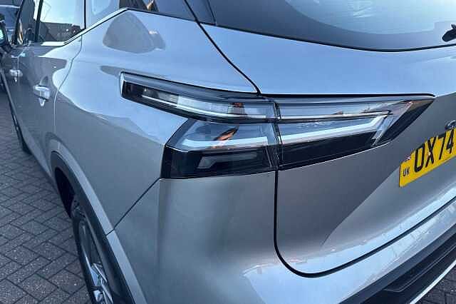 Nissan Qashqai 1.3 DiG-T MH Acenta Premium 5dr