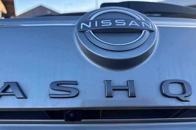 Nissan Qashqai 1.3 DiG-T MH Acenta Premium 5dr