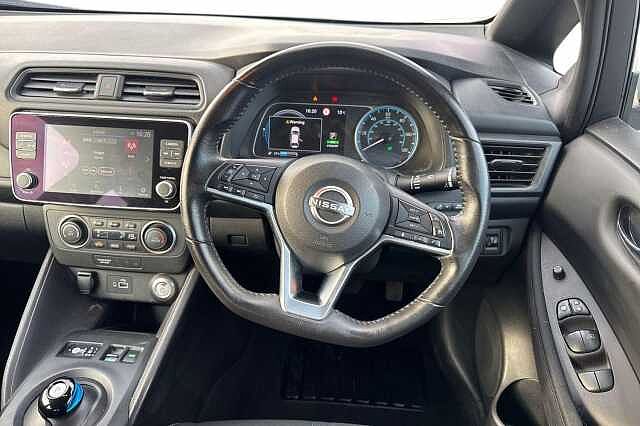 Nissan LEAF 110kW Acenta 39kWh 5dr Auto