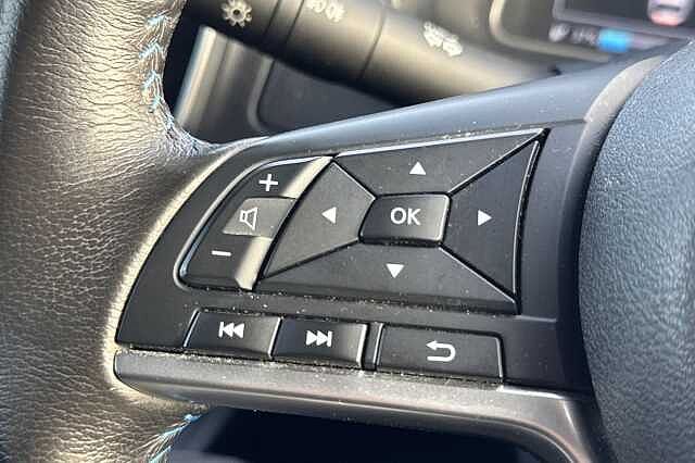 Nissan LEAF 110kW Acenta 39kWh 5dr Auto