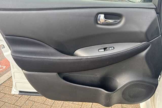 Nissan LEAF 110kW Acenta 39kWh 5dr Auto