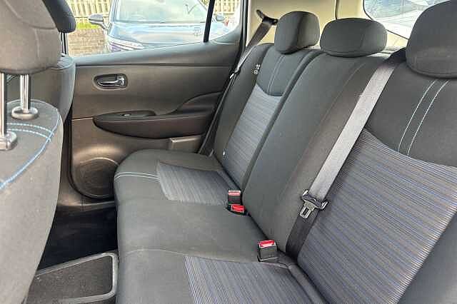 Nissan LEAF 110kW Acenta 39kWh 5dr Auto