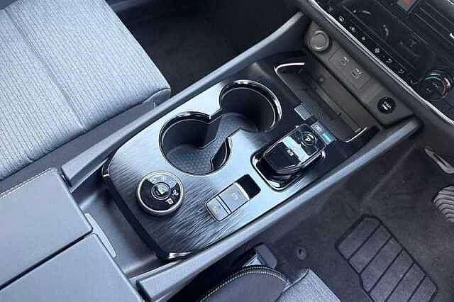 Nissan X-Trail 1.5 E-POWER E-4ORCE 213 N-CONNECTA 5DR 7SEAT AUTO