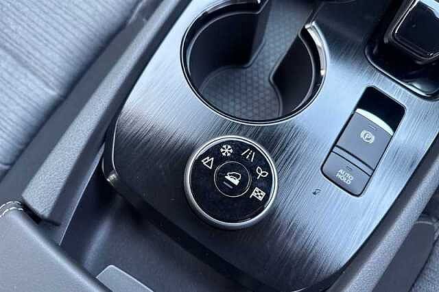 Nissan X-Trail 1.5 E-POWER E-4ORCE 213 N-CONNECTA 5DR 7SEAT AUTO