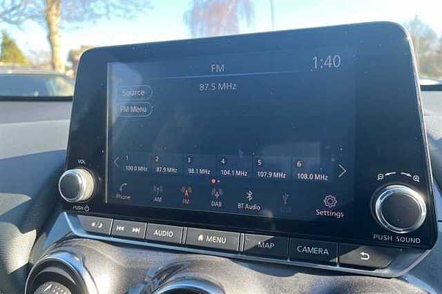 Nissan Juke 1.0 DIG-T TEKNA 5DR