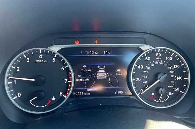 Nissan Juke 1.0 DIG-T TEKNA 5DR