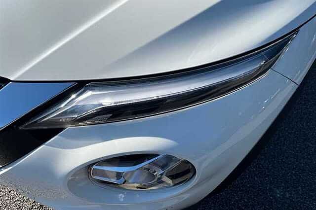 Nissan Juke 1.0 DIG-T TEKNA 5DR