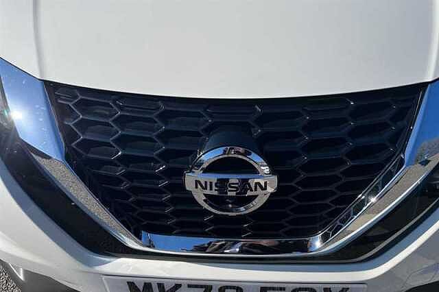 Nissan Juke 1.0 DIG-T TEKNA 5DR