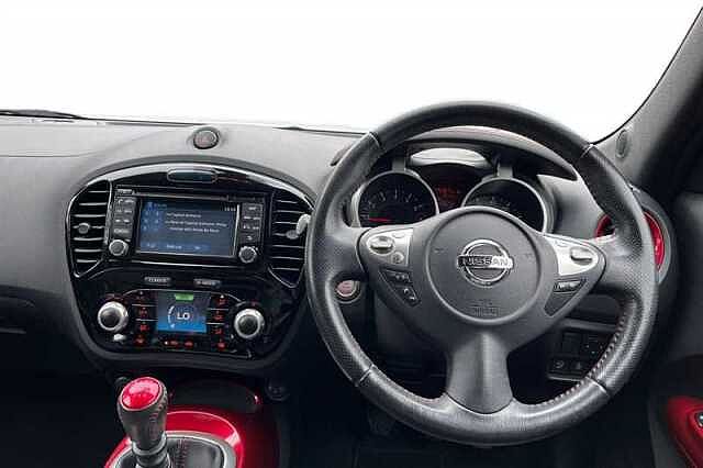 Nissan Juke 1.0 DIG-T TEKNA 5DR