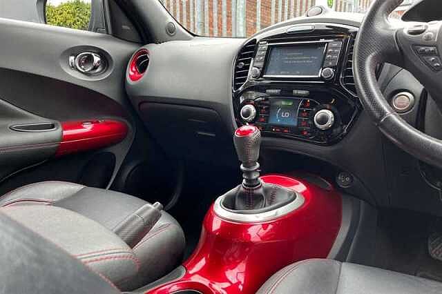 Nissan Juke 1.0 DIG-T TEKNA 5DR