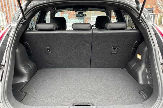 Nissan Juke 1.0 DIG-T TEKNA 5DR