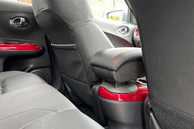 Nissan Juke 1.0 DIG-T TEKNA 5DR