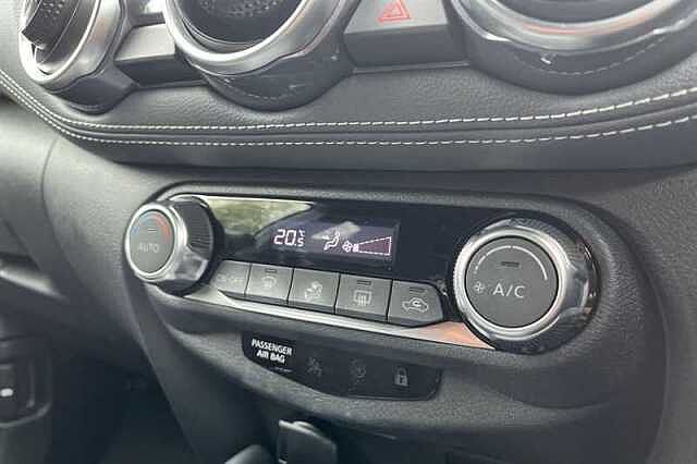 Nissan Juke 1.0 DIG-T 114 N-CONNECTA 5DR